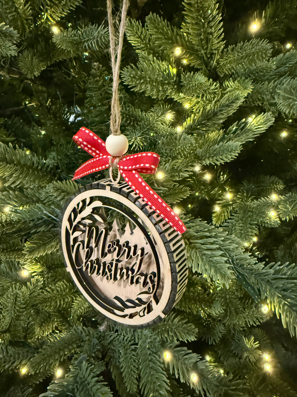 Globe Ornament (Merry Christmas)