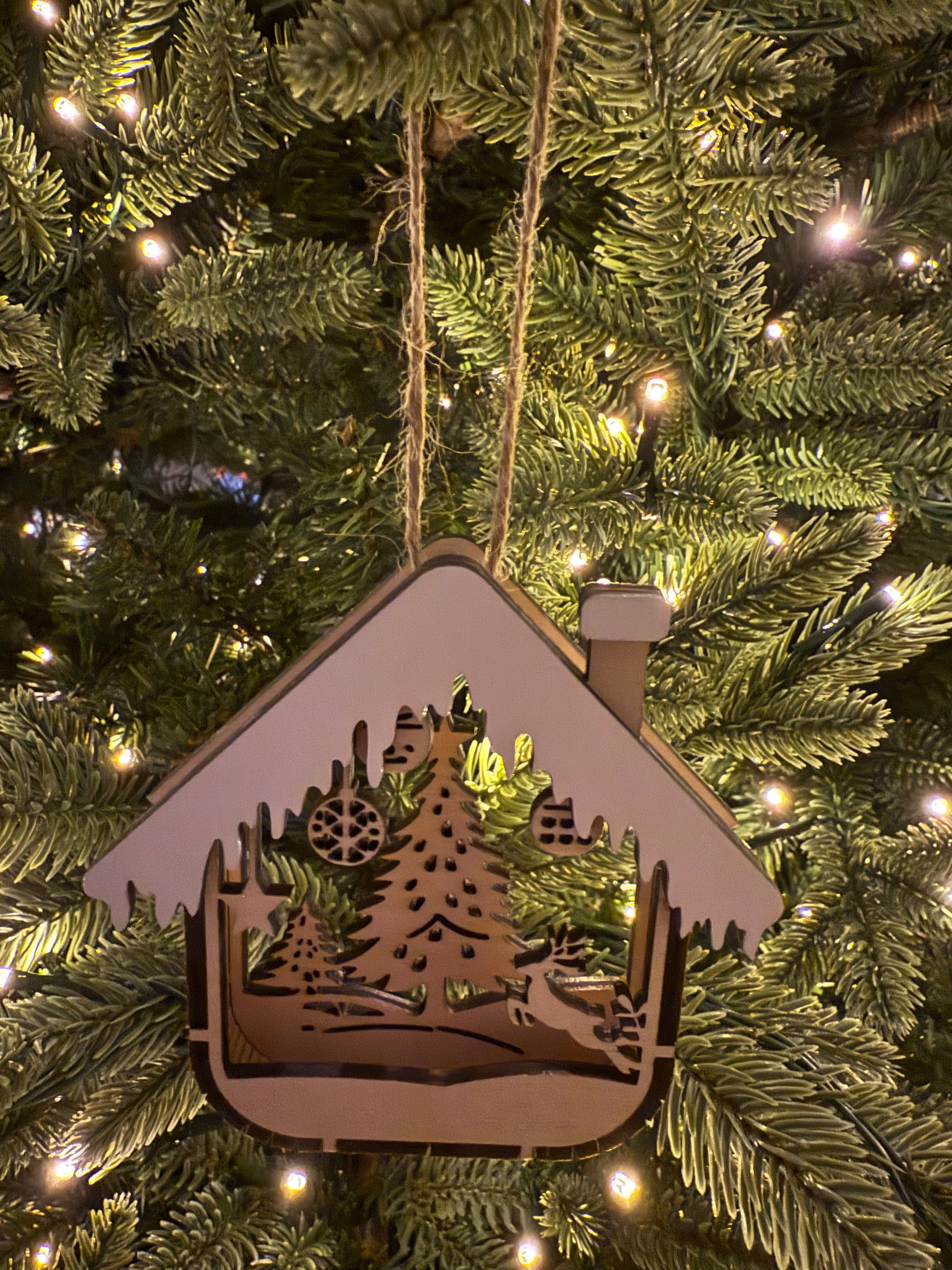 House Ornament (Jumping Deer)
