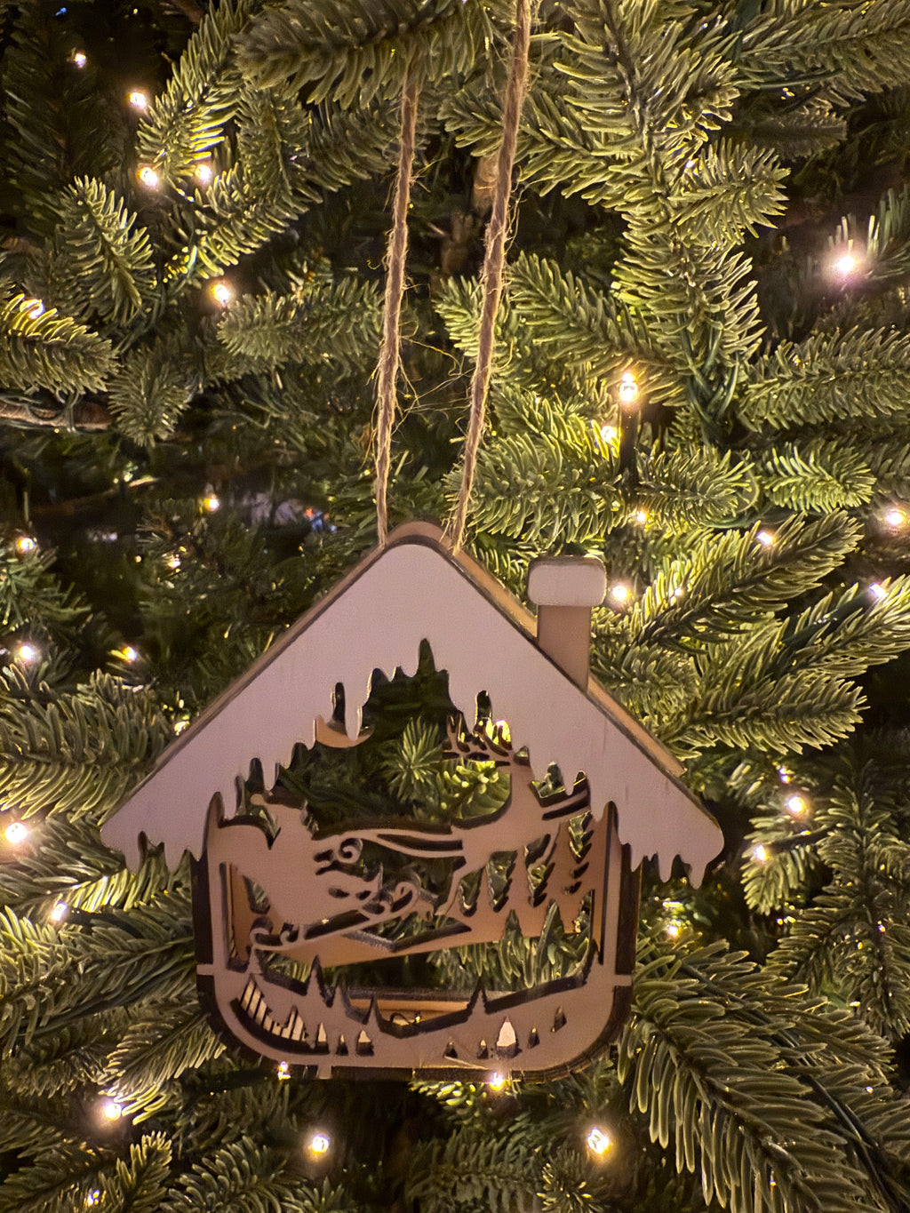 House Ornament (Flying Santa)