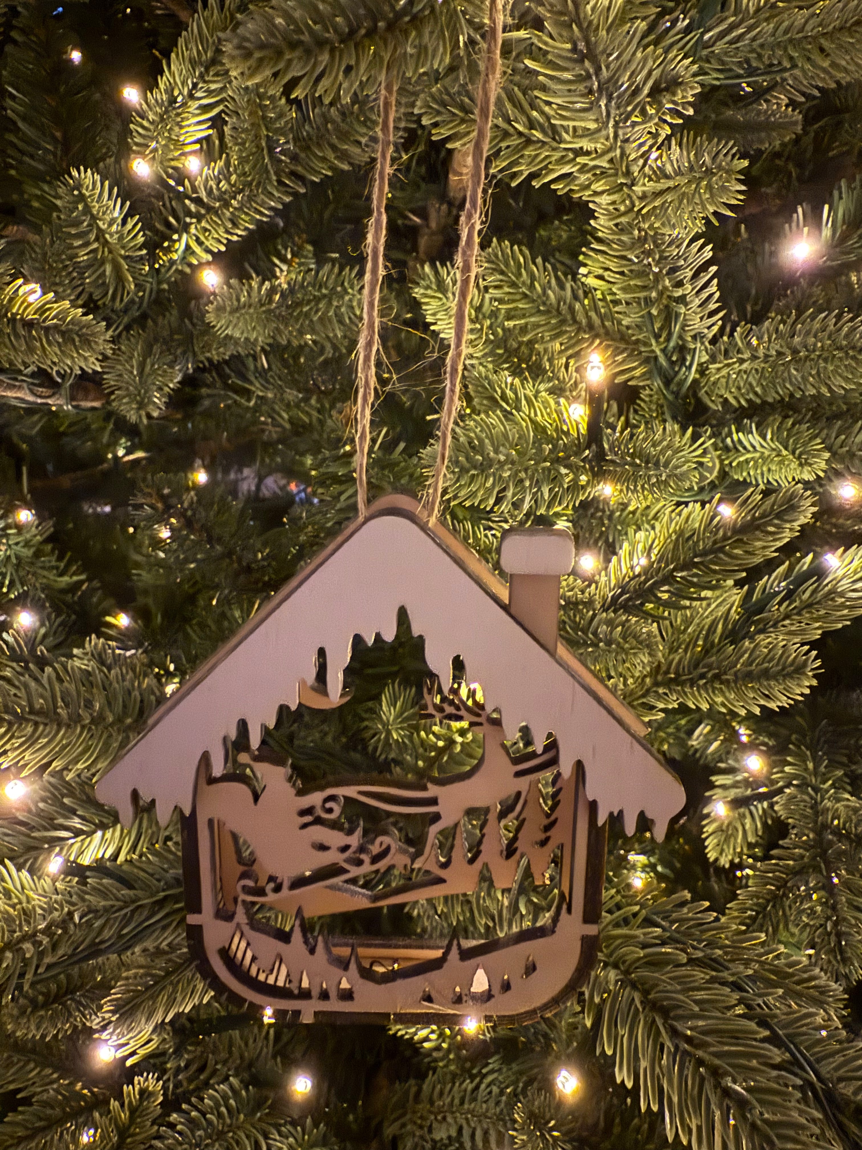 House Ornament (Flying Santa)