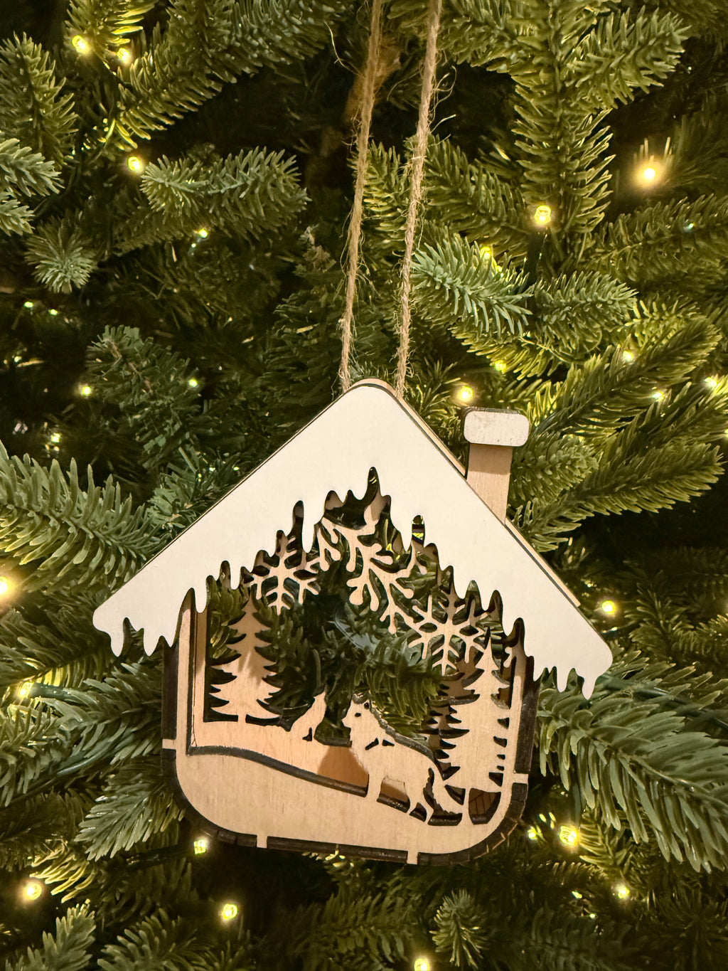 House Ornament (Wolf)