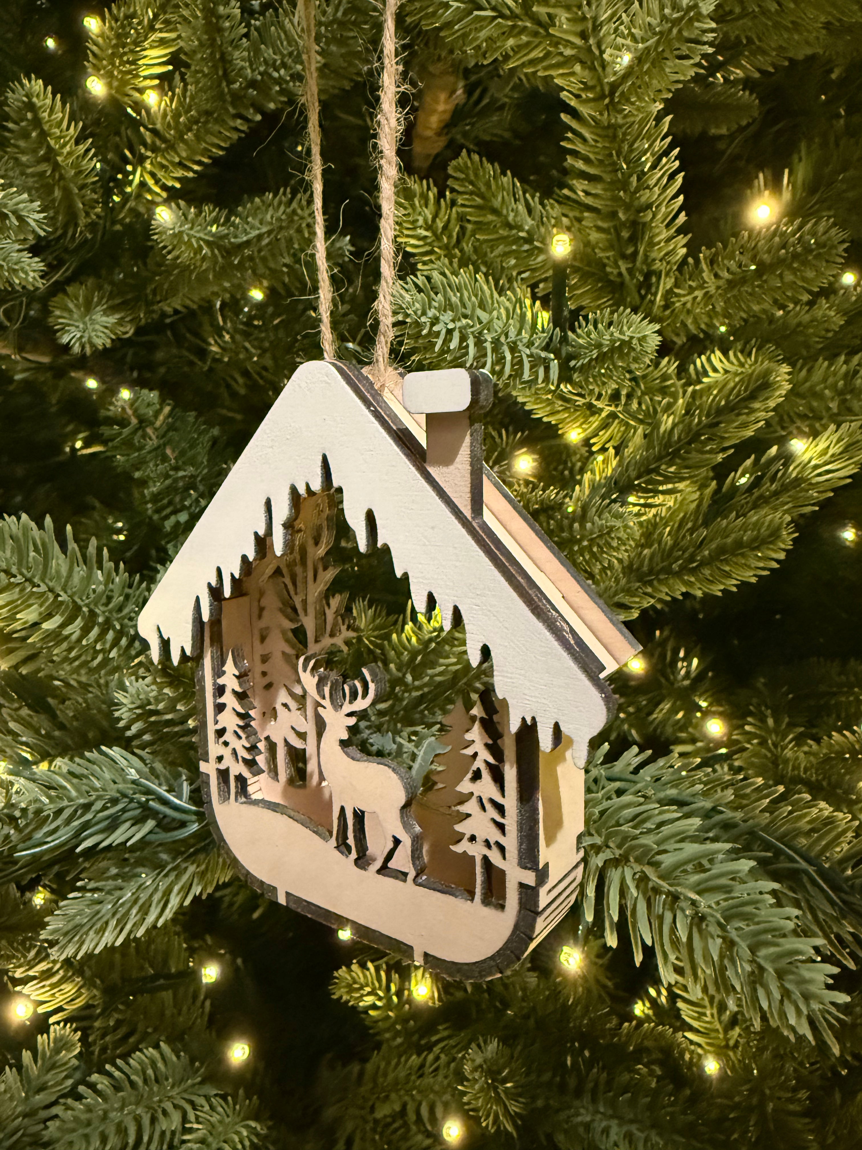 House Ornament (Buck)